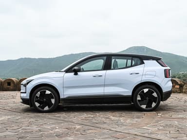 Volvo EX30