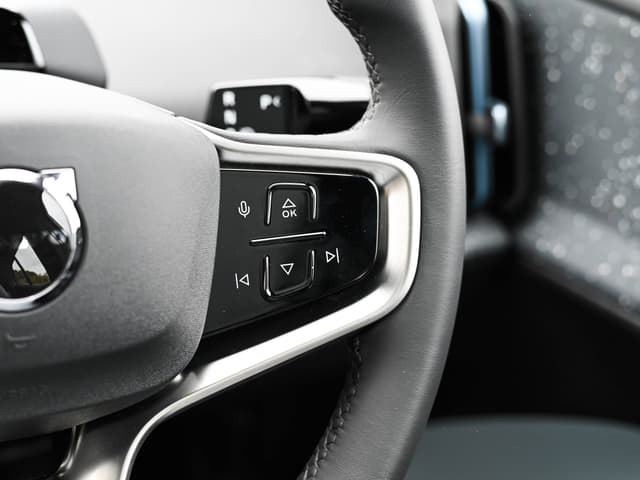 Steering Wheel Image - 32592