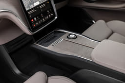 Volvo EX90 Infotainment System