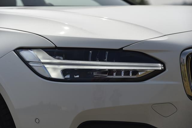 Headlight Image - 13971