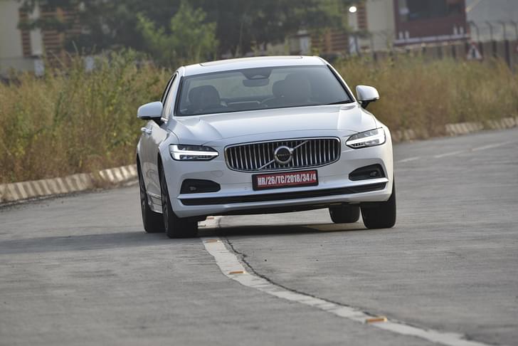 Volvo S90 Front Right Three Quarter