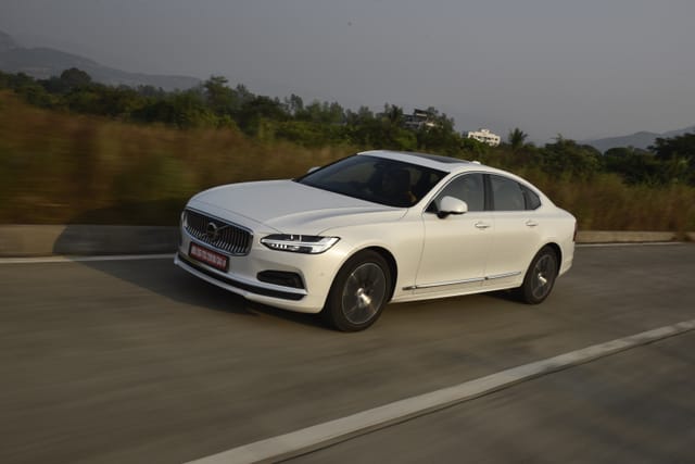 Front Left Three Quarter