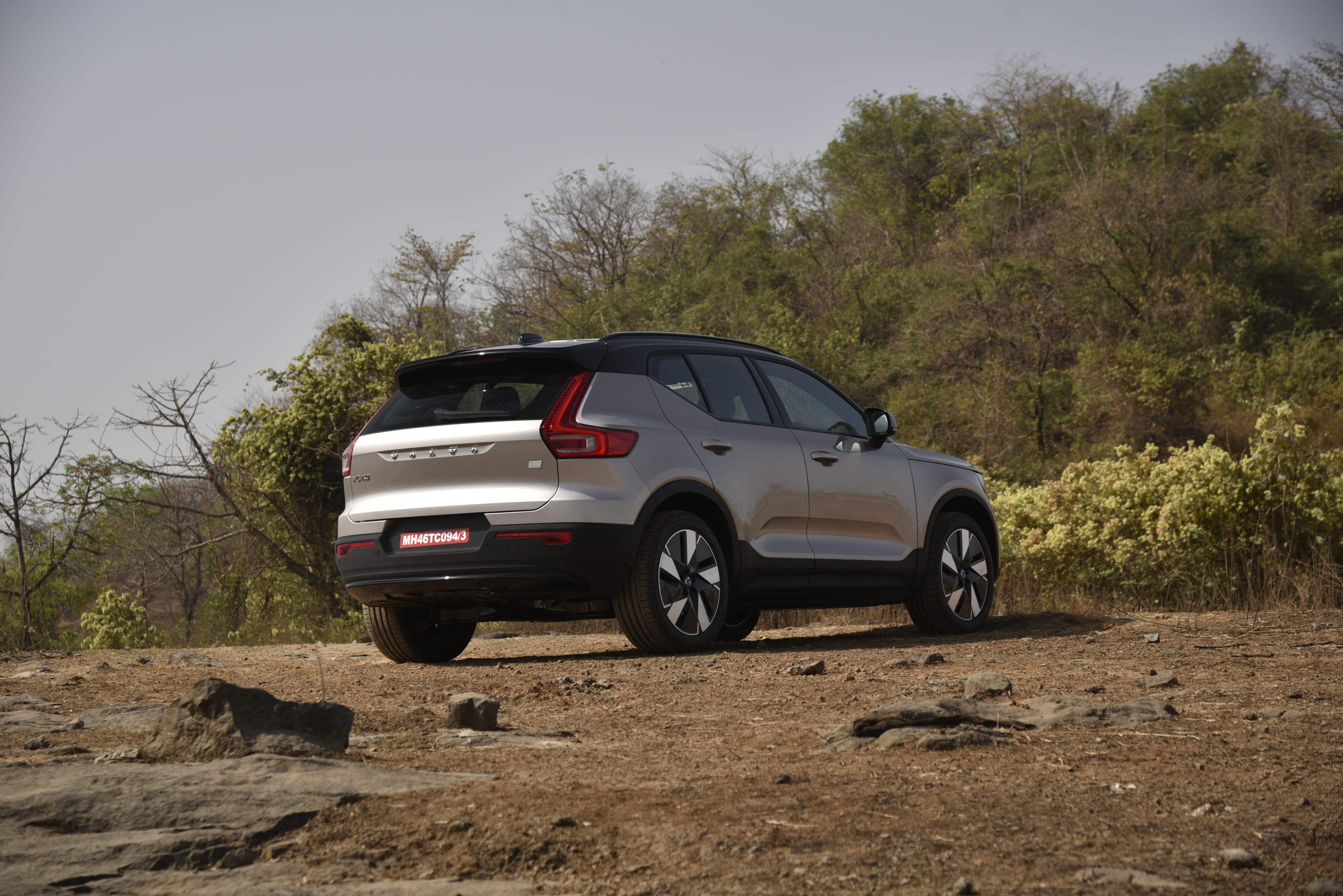 Volvo EX40 Rear View Image – EX40 Photos in India | Autocar India