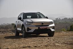 Volvo Xc40 Recharge Front Right Three Quarter