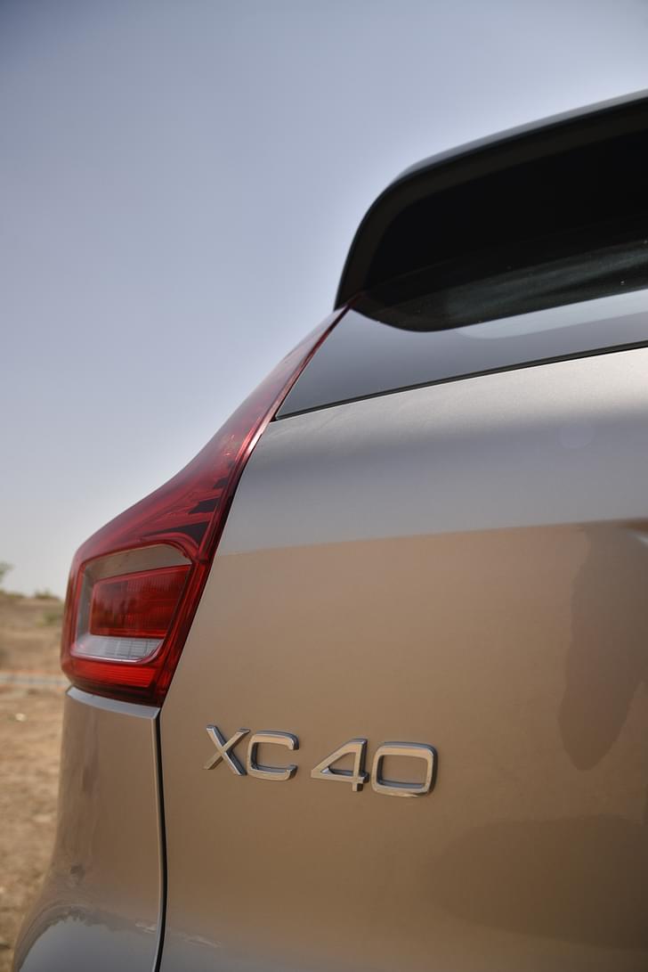 Rear Right Three Quarter