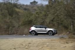 Volvo Xc40 Recharge Color Silver