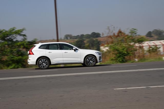 Alloy Wheels Image - 6703