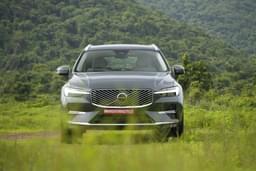 Volvo Xc60 Front View