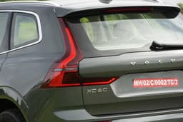Volvo XC60 Rear View