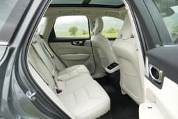 Volvo XC60 Second Row Seats