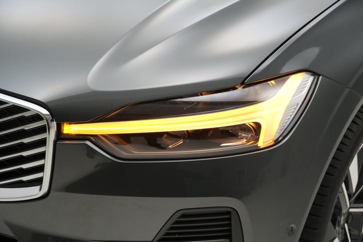 Volvo Xc60 Headlight
