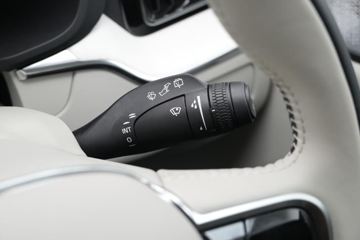 Volvo Xc60 Steering Mounted Controls