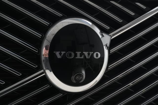 Front Logo Image - 14643
