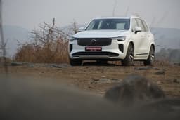 Volvo Xc90 Front View