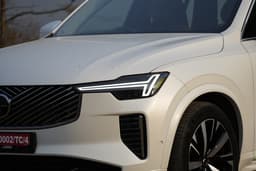 Volvo Xc90 Front Right Three Quarter