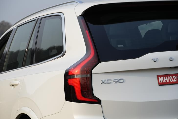 Volvo Xc90 Rear View