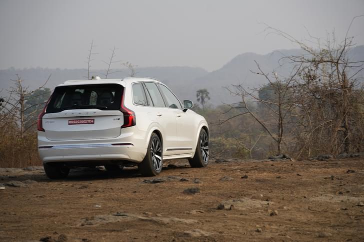 Volvo Xc90 Rear View