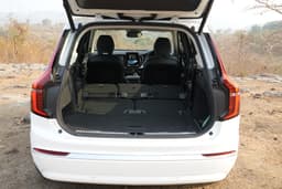 Volvo Xc90 Rear View