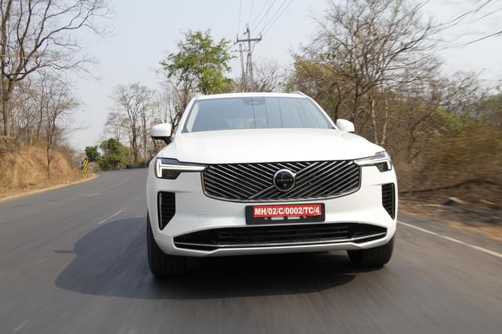 Volvo Xc90 Front View