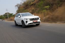 Volvo Xc90 Front View